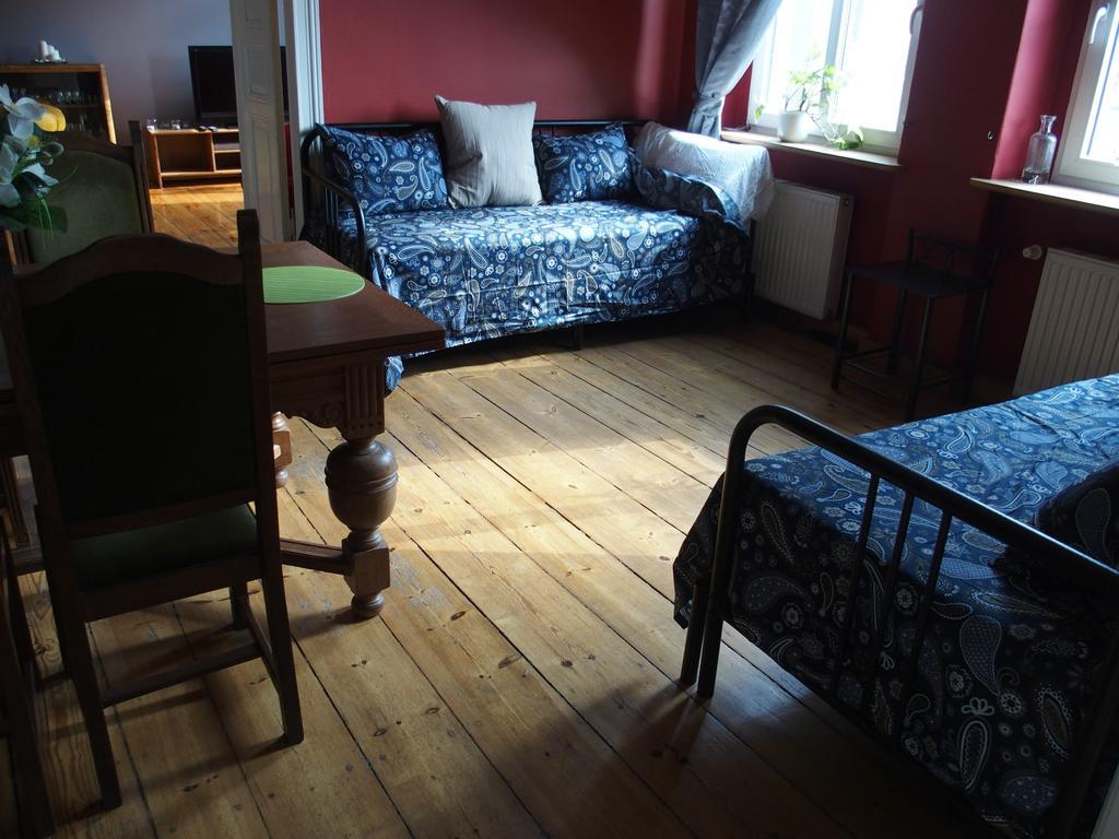 דירות פוזנן Refined Flat In Jezyce District מראה חיצוני תמונה