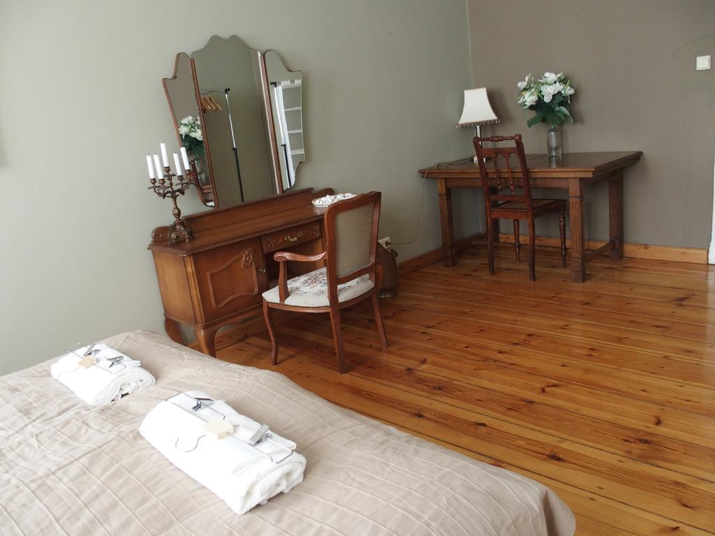 דירות פוזנן Refined Flat In Jezyce District מראה חיצוני תמונה